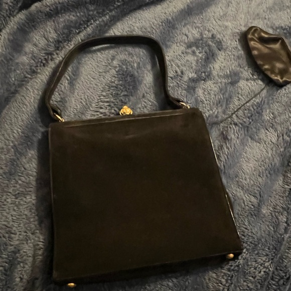 Vintage Koret Handbag Purse with gold tone clasp - Picture 9 of 10